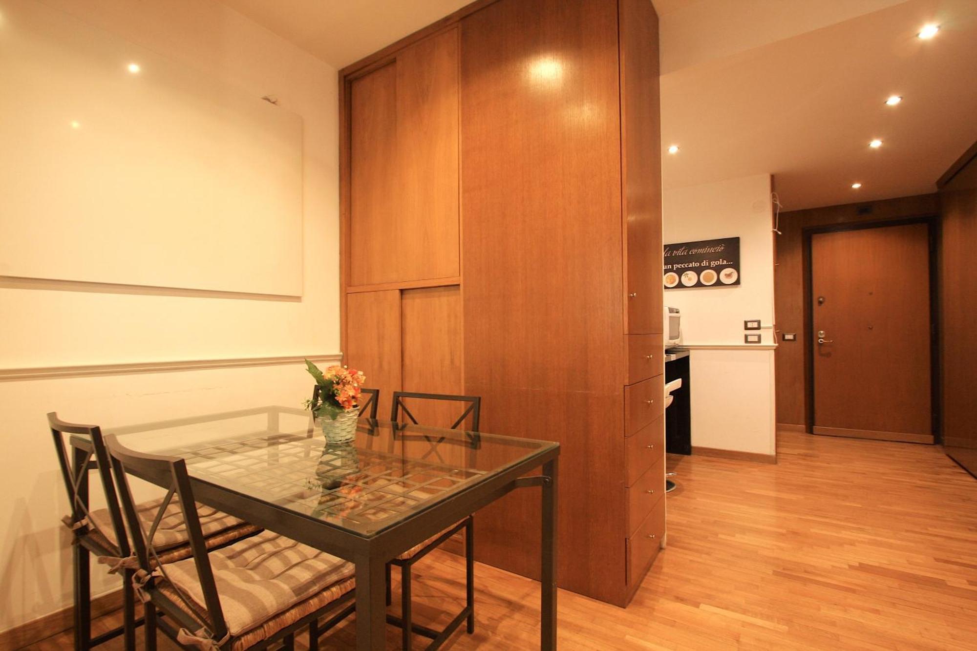 Giulio Cesare House * Rom