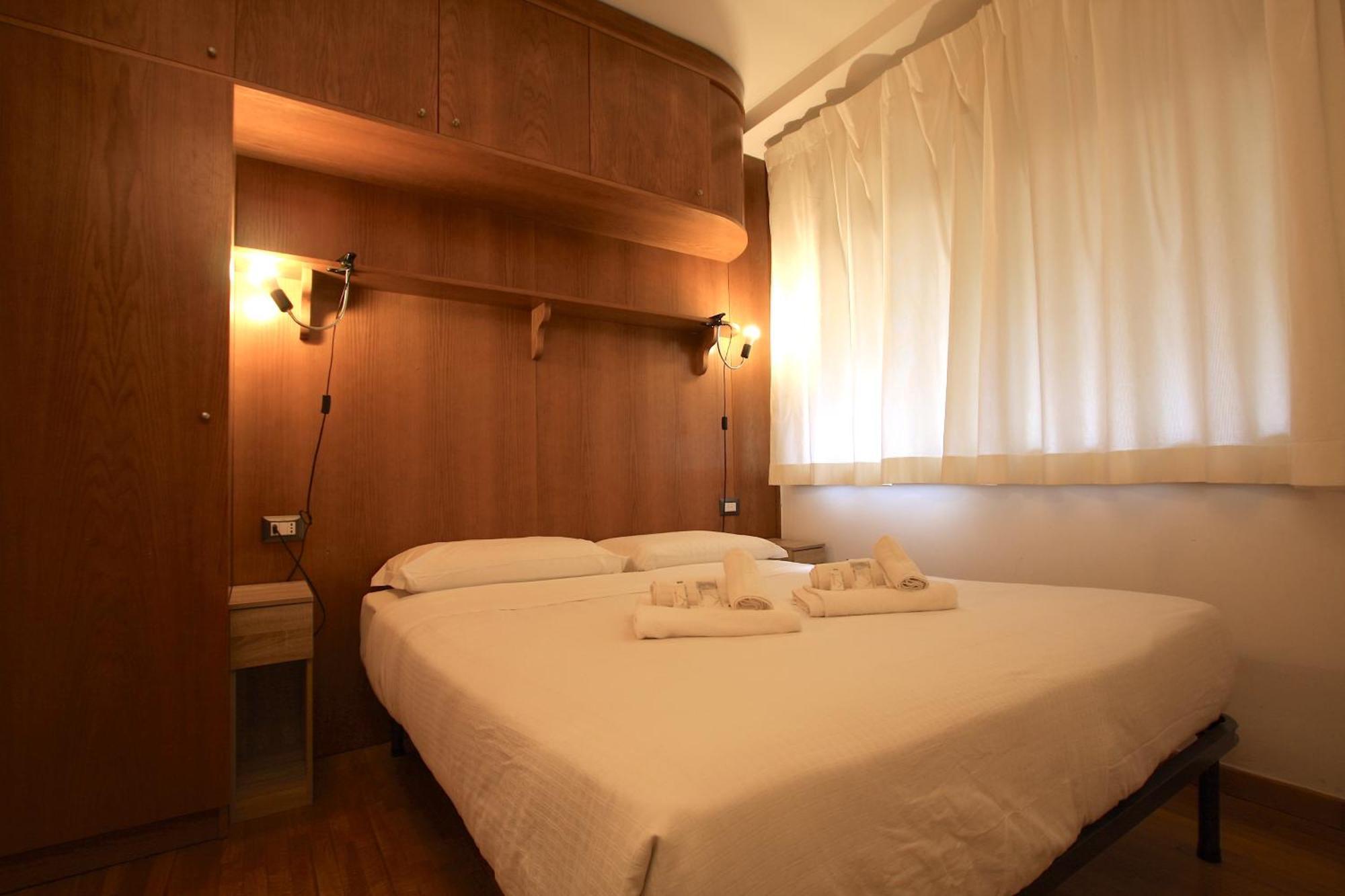 Apartment Giulio Cesare House Rom